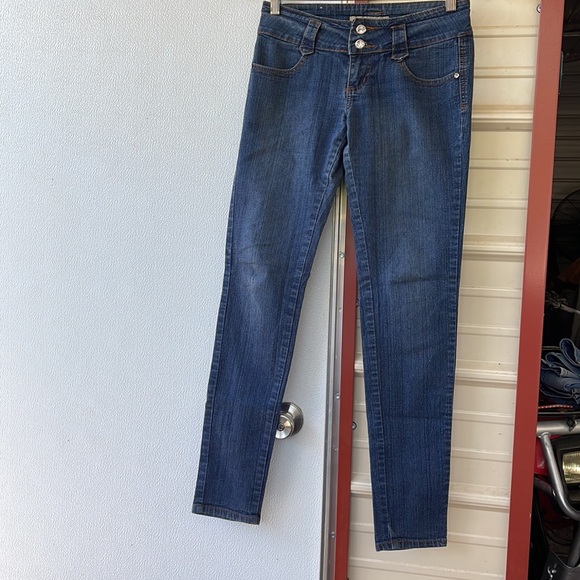 Women Kmj jeans size 7 - Picture 3 of 8